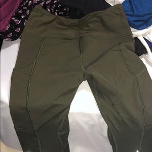 Lululemon cropped leggings